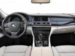 BMW 750d xDrive 2012 года
